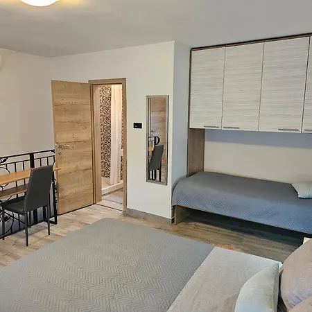 Apartamento Kos1 *